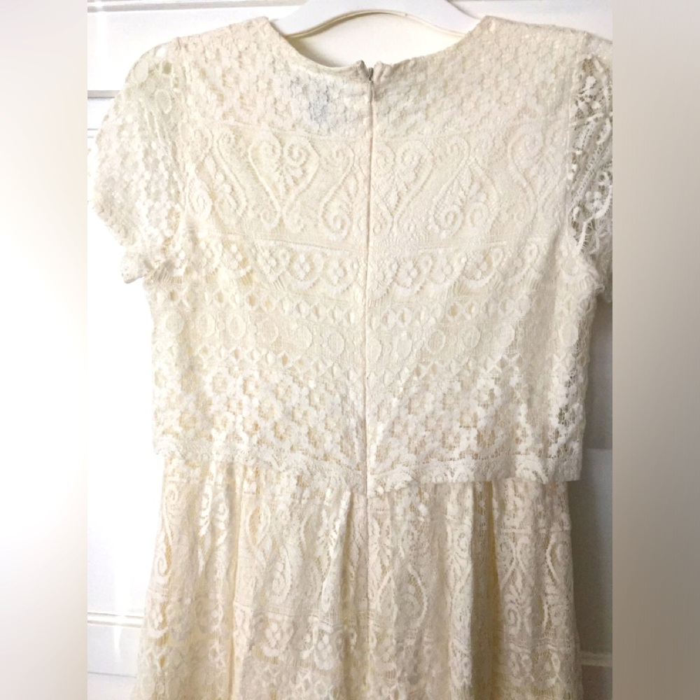 Forever 21 ⭐️ Lovely lace bodice skirt lined summer wedding dress women’s medium